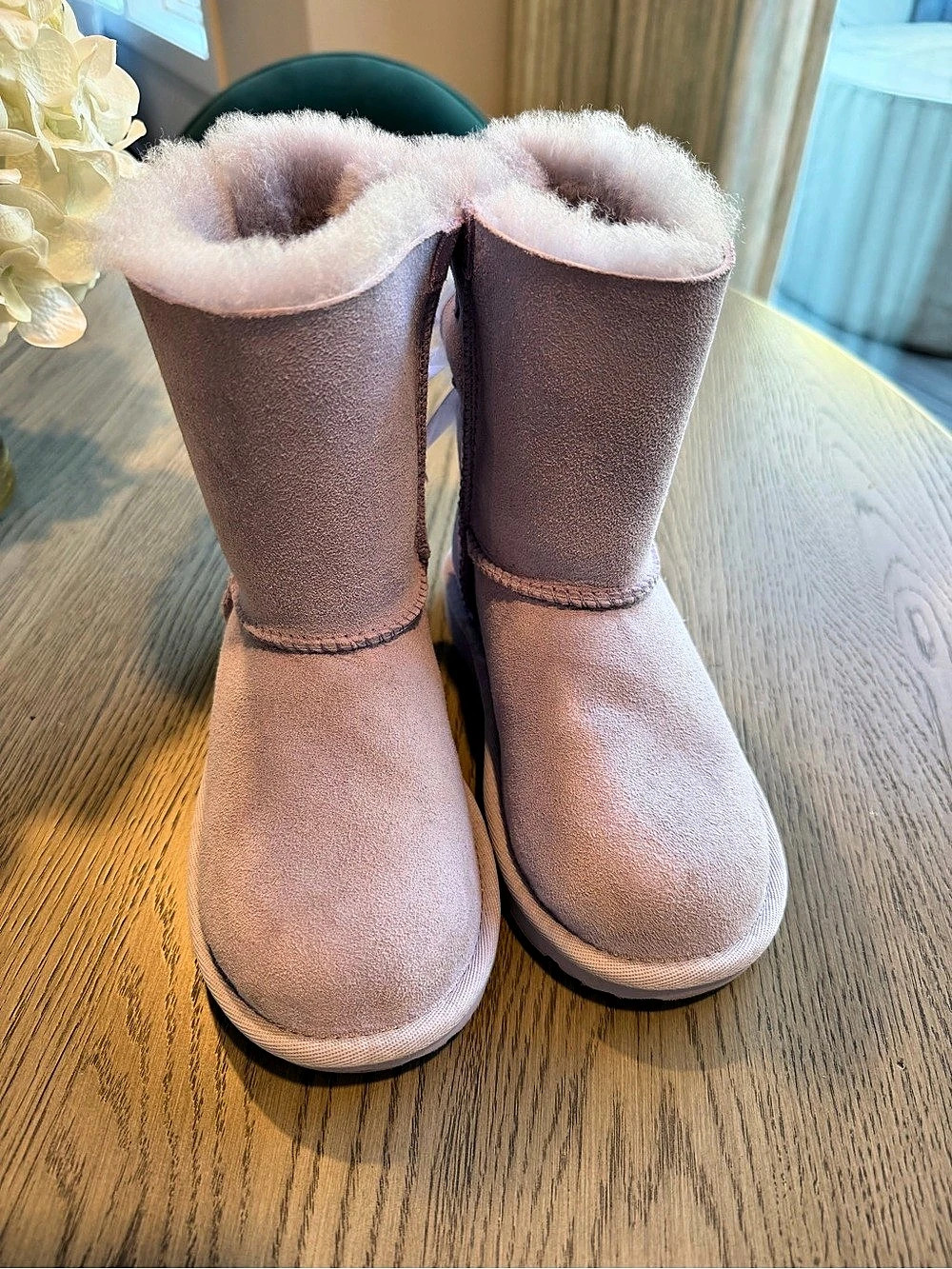 UGG Bailey Bow II Purple Bow Winter Boots Like New